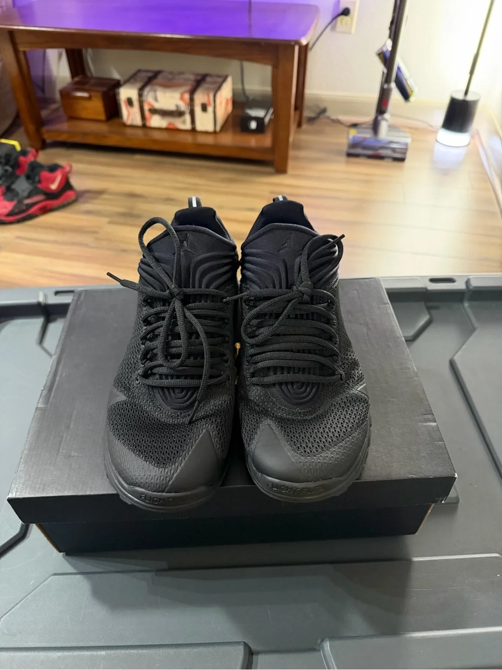 Jordan Flight Flex Trainer Triple Black Men’s 12 654268-005 w/ Box